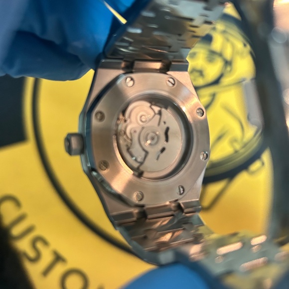 Seiko Custom Royal Oak Style – Automatic Men’s Watch, Stainless Steel, Silver Di - Picture 5 of 10